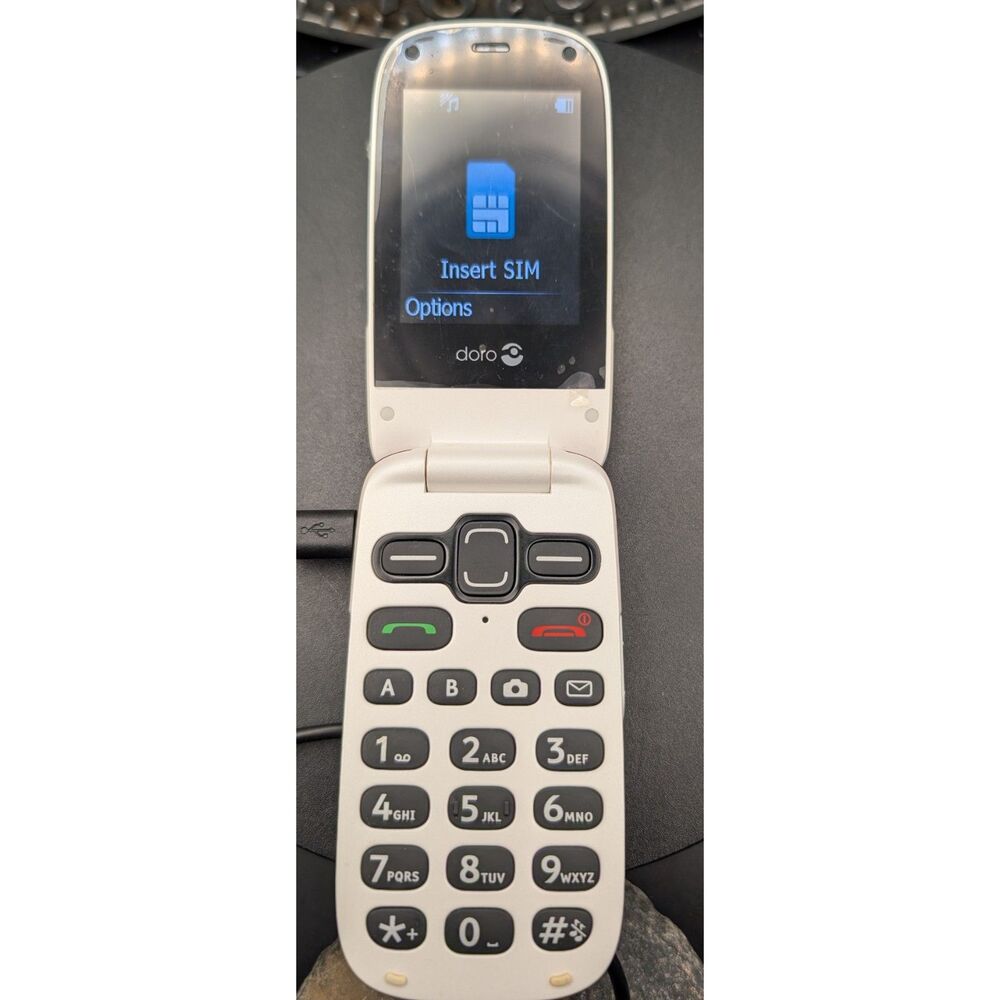Consumer Cellular / Doro Flip Phone – Powers On – No Further Testing